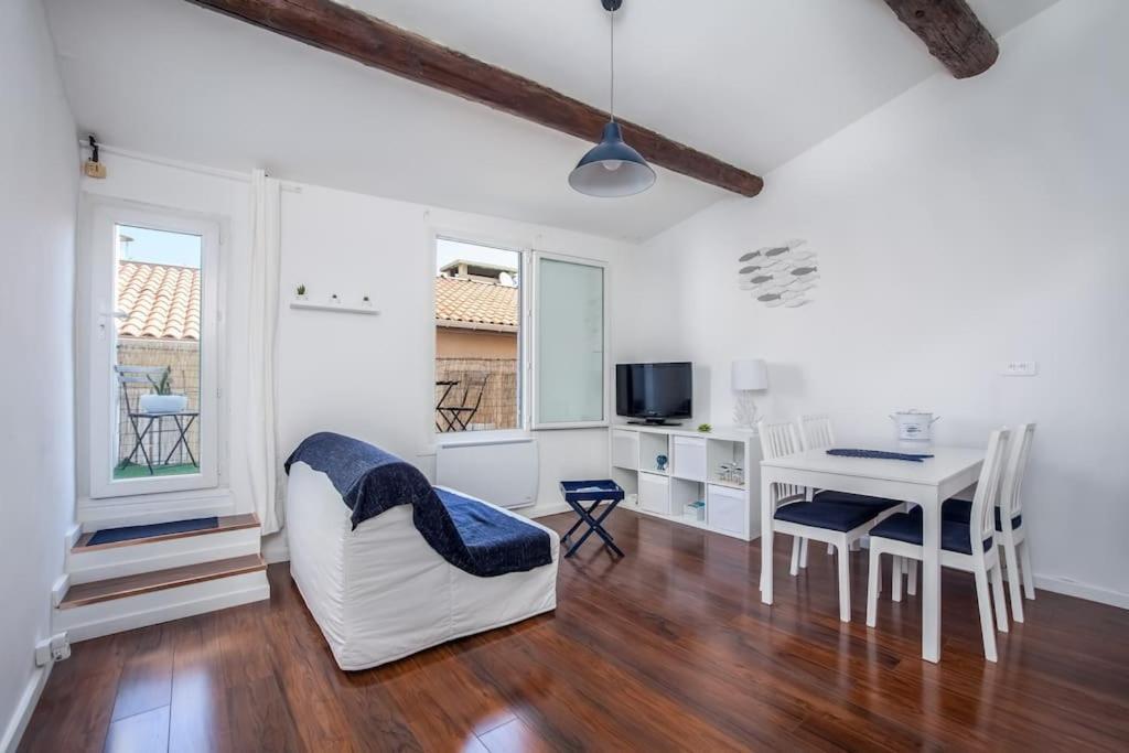 Ferienwohnung Au Coeur Du Panier Avec Terrasse 2 A 4 Personnes Climatisation Marseilles Exterior foto